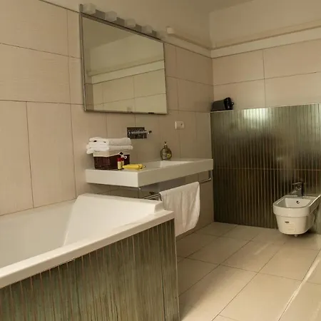 River View Hotel 3*