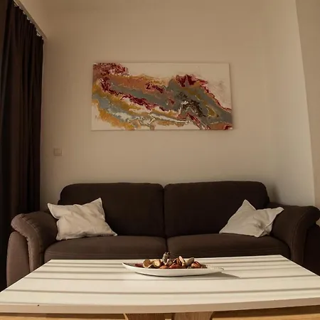 River View Отель Братислава
