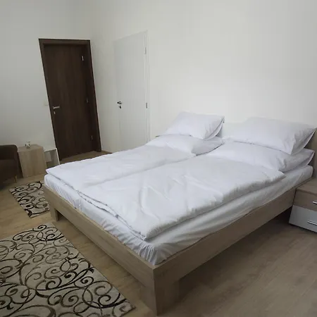 River View 3* Bratislava