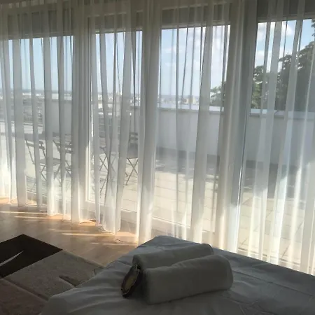 호텔 River View